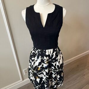 Banana Republic Classic Black Garment